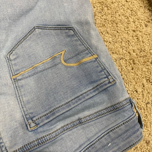 American Eagle Super Stretch Jegging Size 8R Light Wash Skinny Jeans - Picture 4 of 7